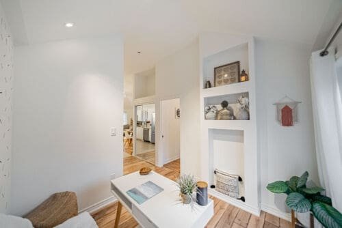 Open property gallery