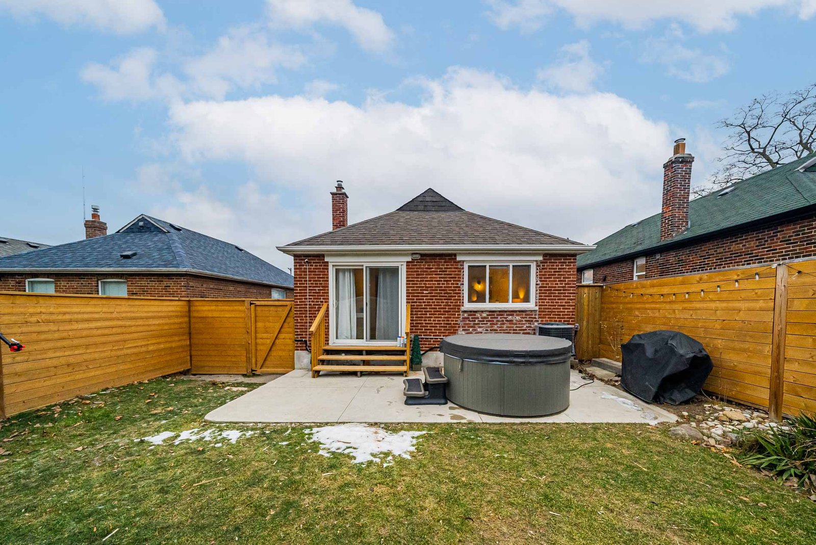 Open property gallery