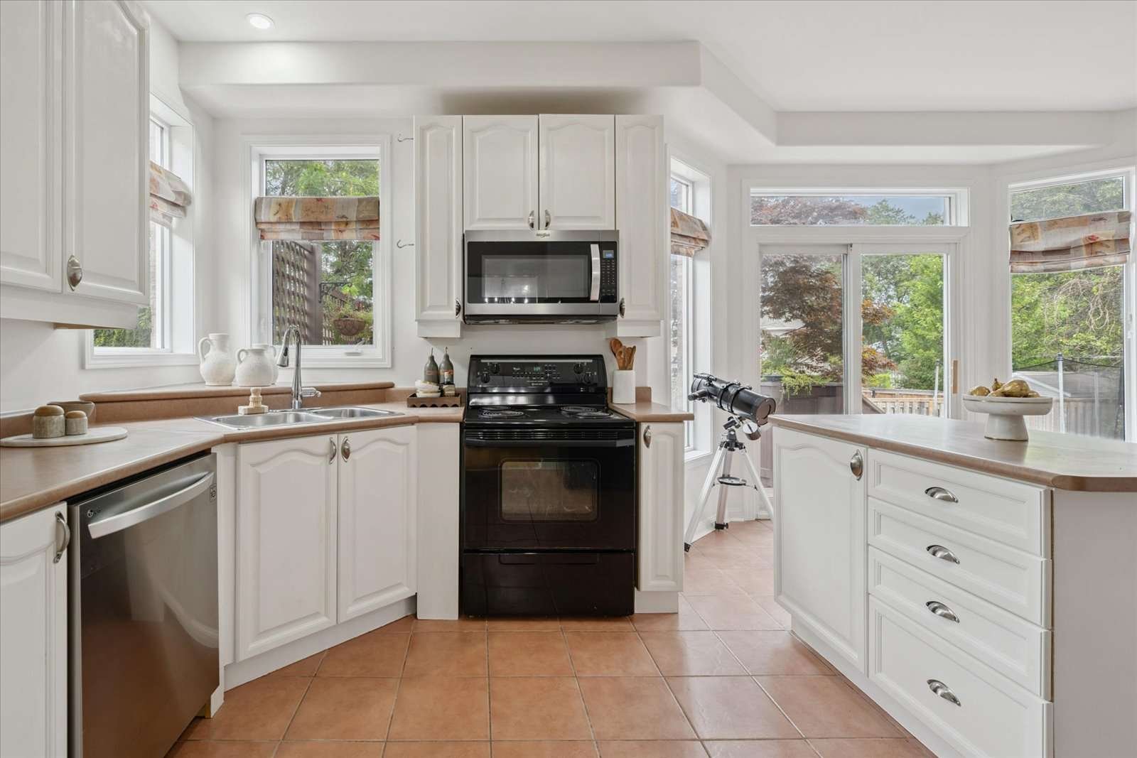 Open property gallery