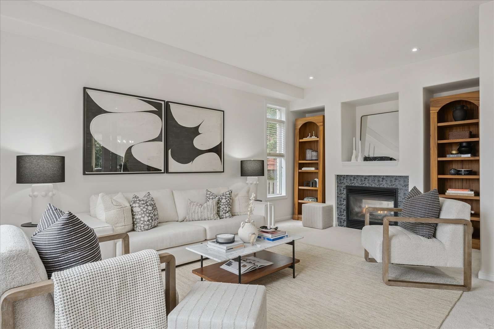 Open property gallery
