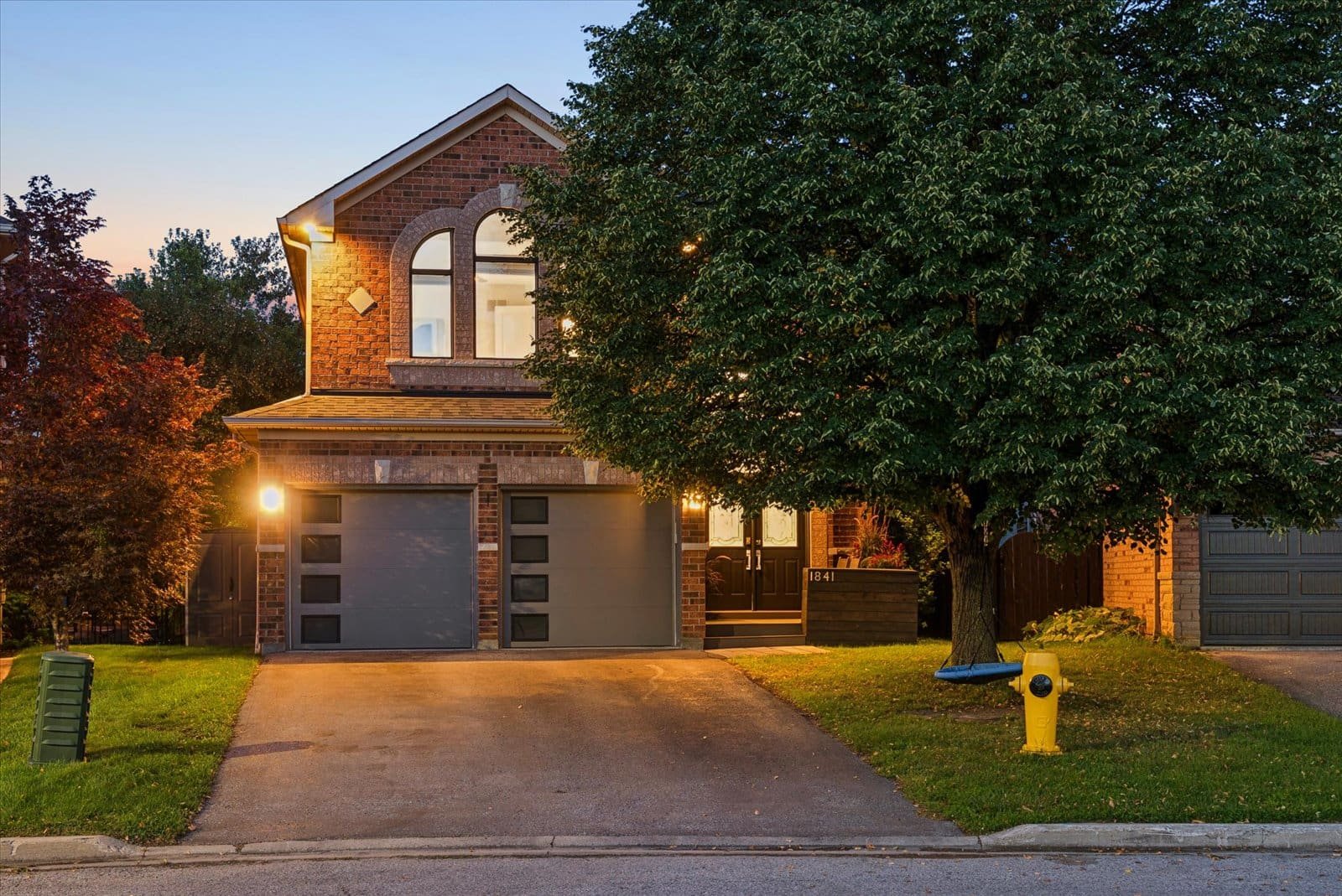Open property gallery