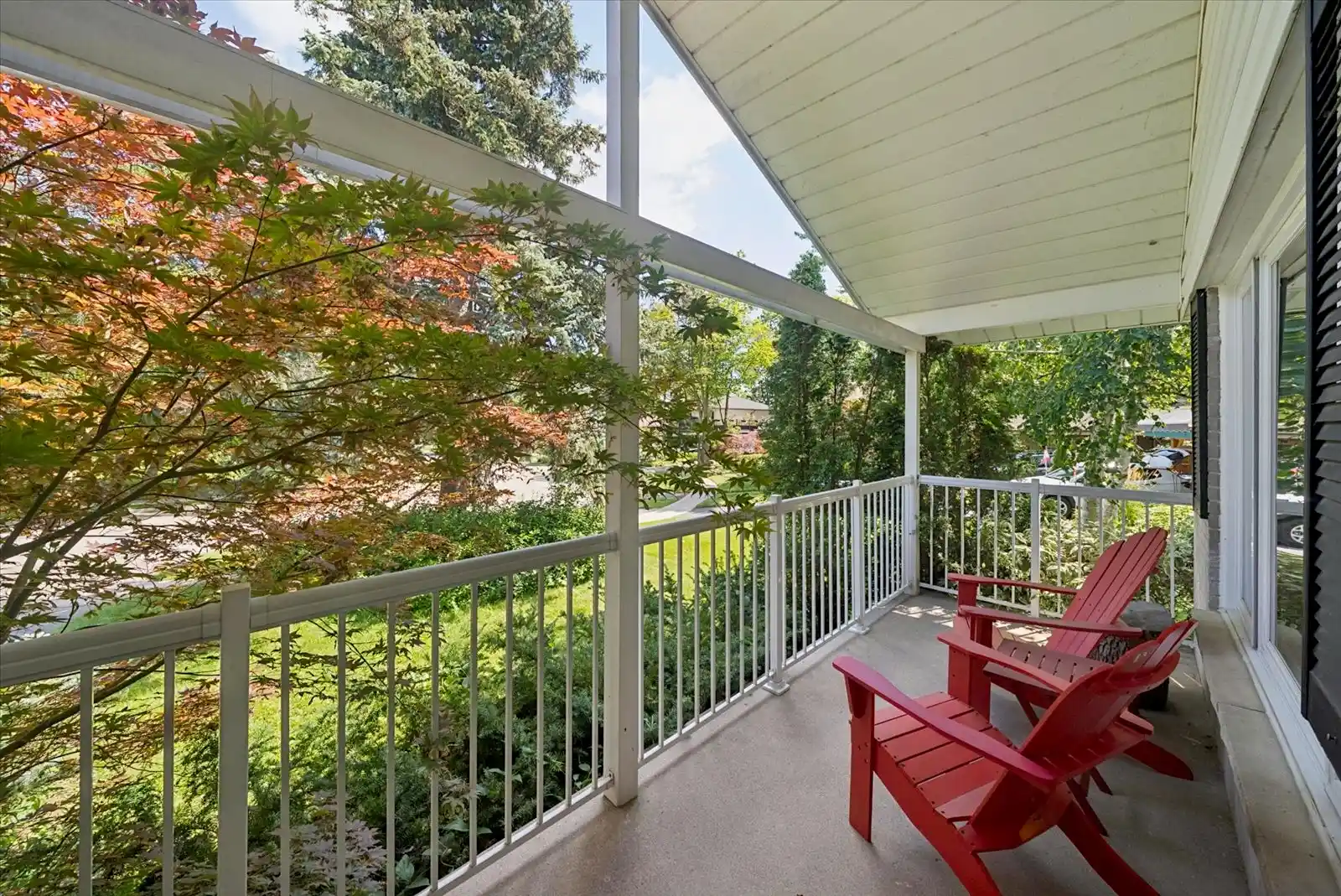 Open property gallery